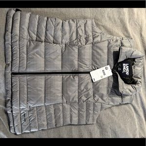 Lands End 600 Puffer Vest - Brand New w/ tags! Black Glen Check Color. Size Med!